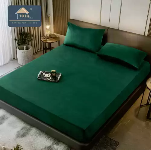 Husa de Pat cu Elastic din Catifea + 2 Fete de Perna, Moale si Eleganta