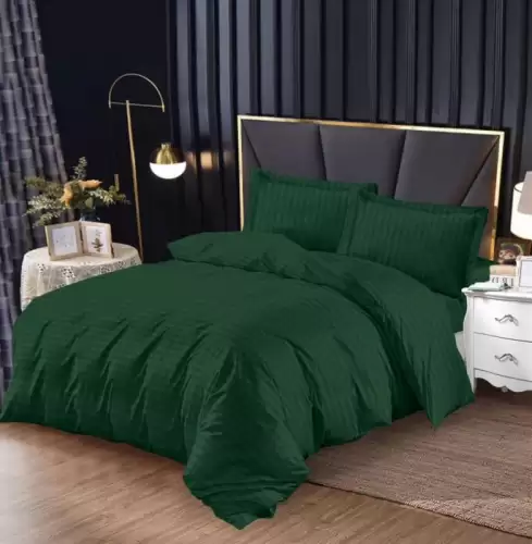 Lenjerie Pat Single, cu elastic, Premium Damasc 100% - Verde Smarald