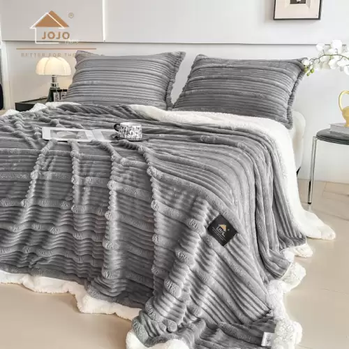 Patura Cocolino Groasa cu Blanita Premium 200x230cm + 2 Fete de Perna 50x70cm, Gri Deschis