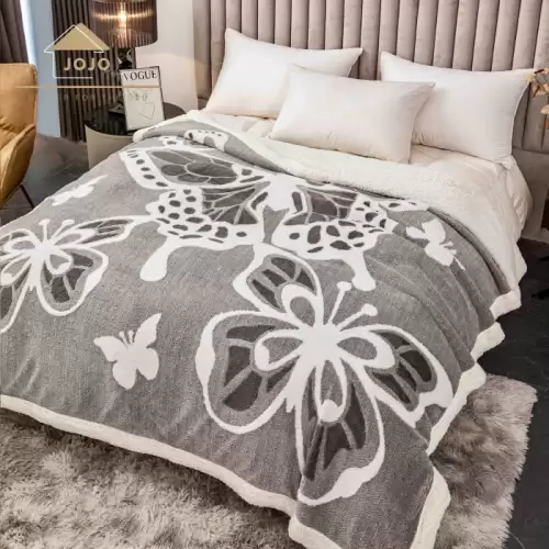 Patura groasa Cocolino cu blanita, 200x230, Model Fluturi 3D