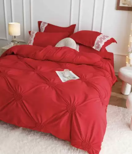 Set Lenjerie Pat Dublu 6 Piese din Bumbac Soft Touch , Pliuri Brodate cu Inimioare