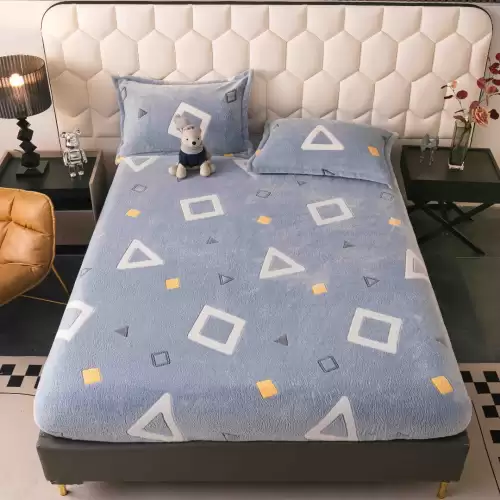 Cearsaf CoCoLiNo, JoJo Home, cu Elastic, 180x200x25cm, 2 fete de perne, 50x70cm, Bleu, forme geometrice