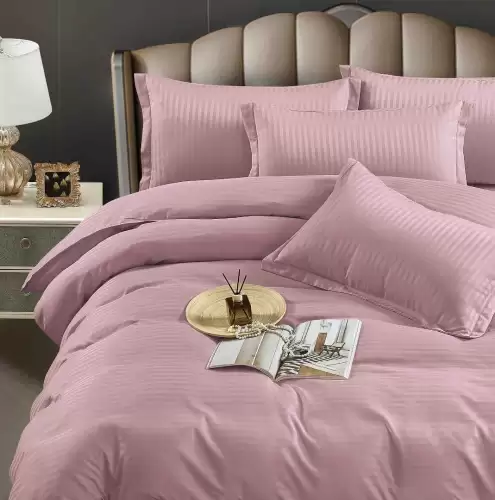 Lenjerie HoReCa, pat dublu, Damasc Finetat Deluxe cu Elastic, 6 piese, Jojo Home, Roz Prafuit