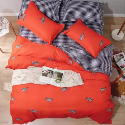Lenjerie pat dublu cu două feţe 4 piese Bumbac Satinat Superior Rosu zebre