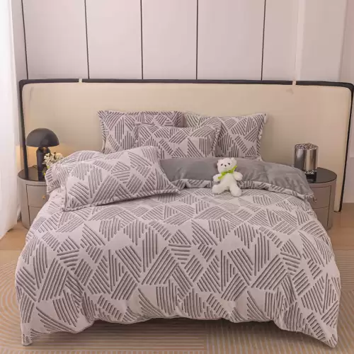 Lenjerie pat dublu, Super Pufoasa COCOLINO,cu ELASTIC, 4 piese, Jojo Home, Gri, Dungi