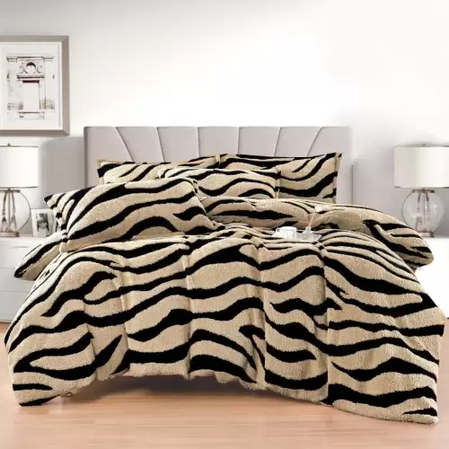 Lenjerie pat dublu, Super Pufoasa COCOLINO Sherpa, cu ELASTIC, 4 piese, Bej, Zebra Print