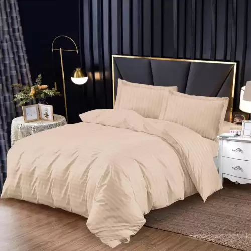 (OFERTA TRIO) Lenjerie HoReCa, pat single, Damasc Finetat Deluxe cu Elastic, 4 piese, Bej