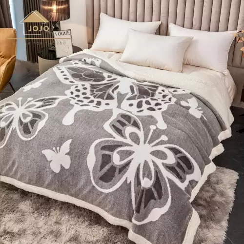 Patura CoCoLiNo cu blanita, 200x230cm, Jojo Home, Gri inchis, Alb, Fluture