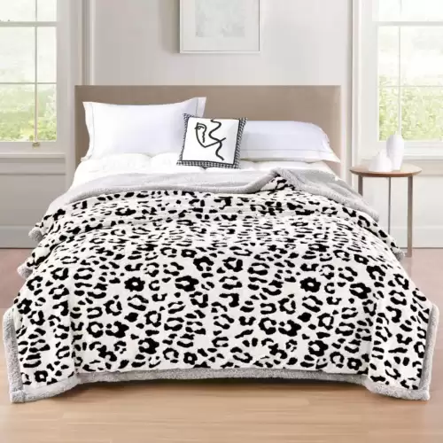 Patura Cocolino Groasa, cu Fermoar, cu Blanita Sherpa Gri, 200x230 cm, Leopard, Alb