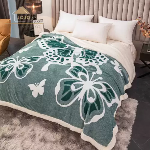 Patura groasa Cocolino cu blanita, 200x230, Model Fluturi 3D