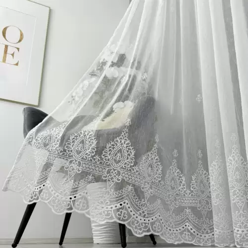 Perdea Gina din IN Brodat, Alb, 140cm latime x 260cm inaltime, cu rejansa pt bara