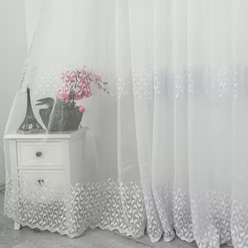 Perdea Marcia din Tulle cu Broderie, model elegant, Alb, 140cm latime x 260cm inaltime, cu rejansa pt bara