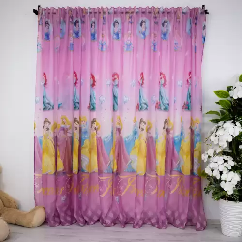 Perdea pentru copii din matase imprimata, model printese, 140cm latime x 260cm latime cu rejansa pt bara