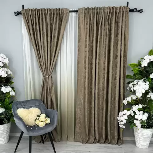 Set 2 Draperii din Jacquard model Nisip, Maro deschis, 140cm latime x 260cm inaltime, cu tiv lat pt rejansa