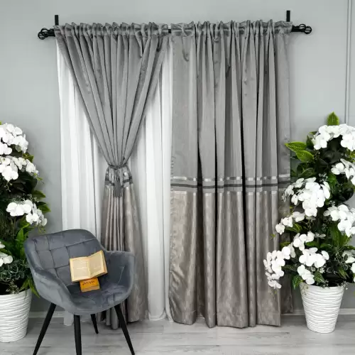 Set 2 Draperii Lines, Satinata, Texturata, Gri Silver, 140cm latime x 260cm inaltime, cu tiv lat pt bara