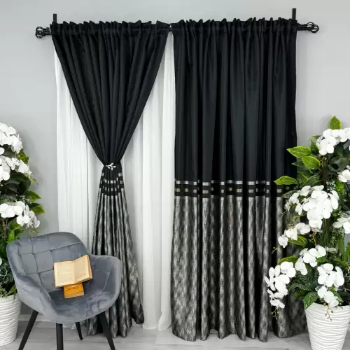 Set 2 Draperii Lines, Satinata, Texturata, Negru, 140cm latime x 260cm inaltime, cu tiv lat pt bara