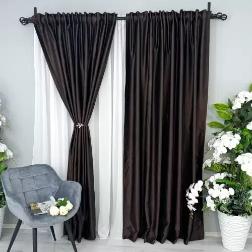 Set 2 Draperii Soft Touch, cu Aspect Fin si Tenta Satinata, 140cm latime x 260cm inaltime, cu TIV LAT, Maro inchis