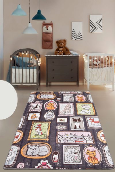 Covor pentru copii, Frame Cats and Dogs DJT, 140x190 cm, Poliester, Multicolor