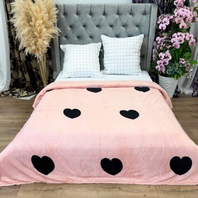 Patura Super Soft Cocolino, 200x230 cm – Rasfat absolut in zilele reci, Roz prafuit, inimioare