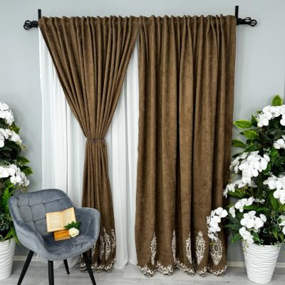 Set 2 Draperii Blackout 80%, din Catifea cu Broderie, 140cm latime x 260cm inaltime, cu TIV LAT, Elite V3, Maro